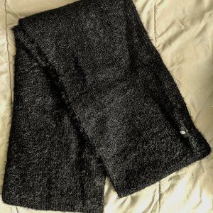 The North Face Women's Plush Scarf